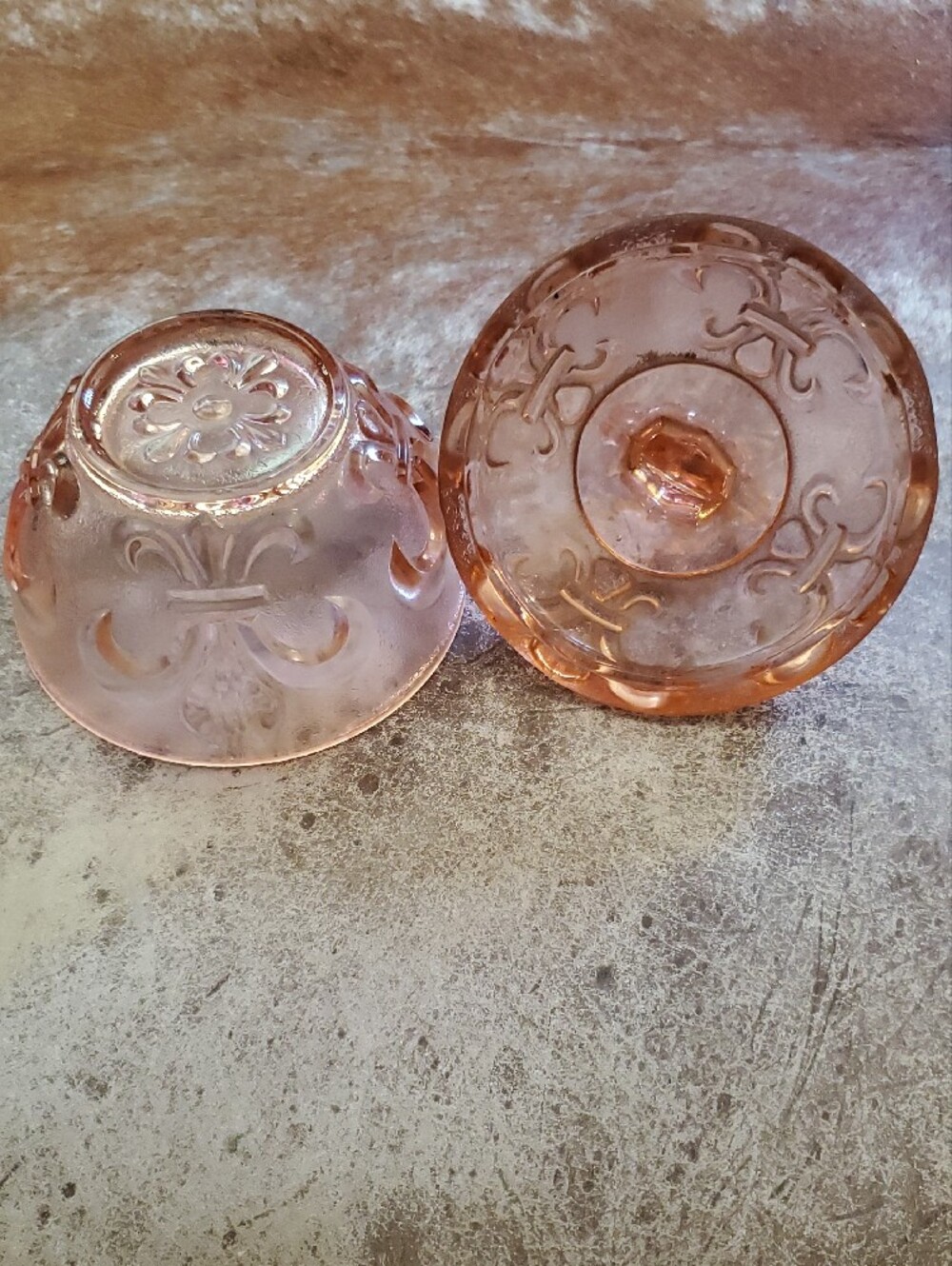 Vintage Pink Glass Decorative Trinket Jar - Picture 3 of 7